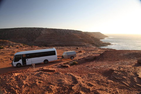 7-Day Exmouth Explorer Via Pinnacles Monkey Mia Ningaloo Reef Returning To Perth - Accommodation 4U 4
