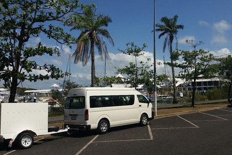 Airport Transfer To Or From Cairns Hotels For Up To 13 People - Accommodation 4U 1