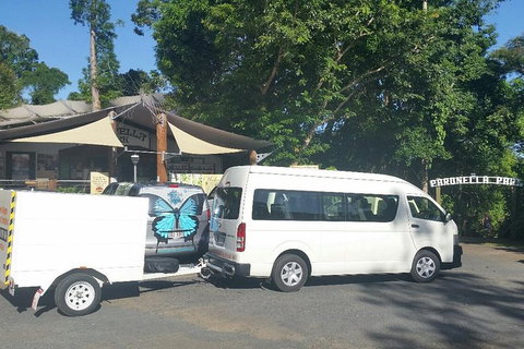 Airport Transfer To Or From Cairns Hotels For Up To 13 People - Accommodation 4U 4