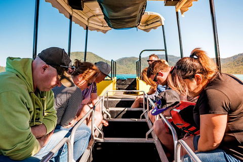 Airlie Beach Glass Bottom Boat Tour - Accommodation 4U 0