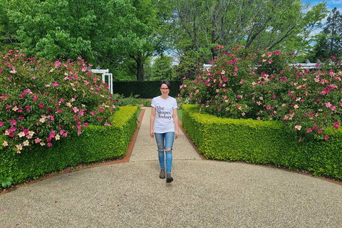 Women's History Walking Tour With Local Guide In Canberra - Accommodation 4U 3