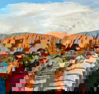 Ayers Rock Day Trip from Alice Springs Including Uluru Kata Tjuta and Sunset BBQ Dinner - Accommodation 4U